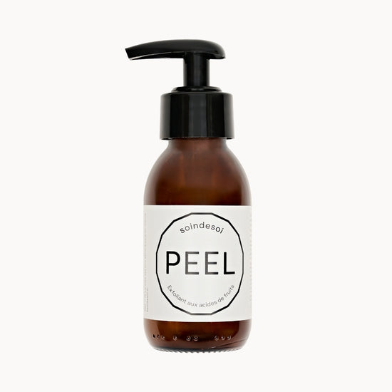 Exfoliant visage · 90 ml
L’exfoliant aux acides de fruits ultra doux, enrichi en acide lactique et extrait de pomelo pour favoriser le renouvellement cellulaire.

Une peau douce, hydratée et un teint unifié.