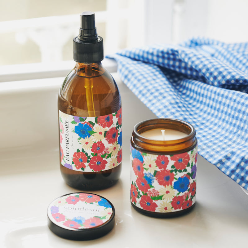 Bougie et Eau Parfumée Signature Soin de Soi aux motifs Lucas Du Tertre